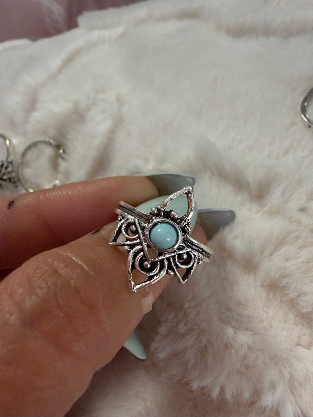 3/30$ Boho Silver Stackable Rings Set with Turquoise Accent - Picture 4 of 6